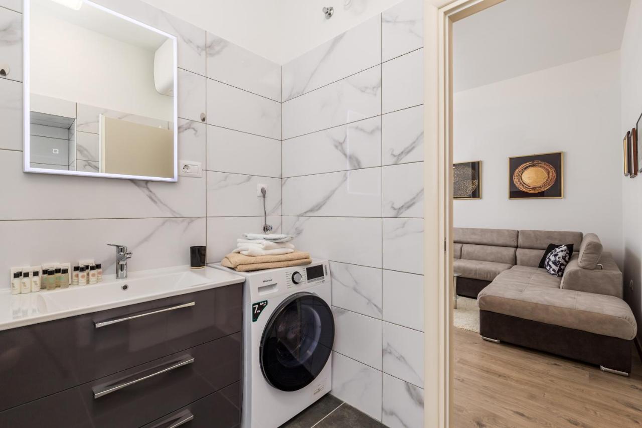 Quiet Center Apartments Rijeka Exterior photo