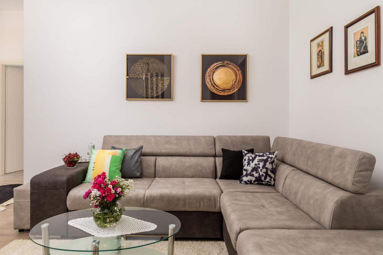 Quiet Center Apartments Rijeka Exterior photo